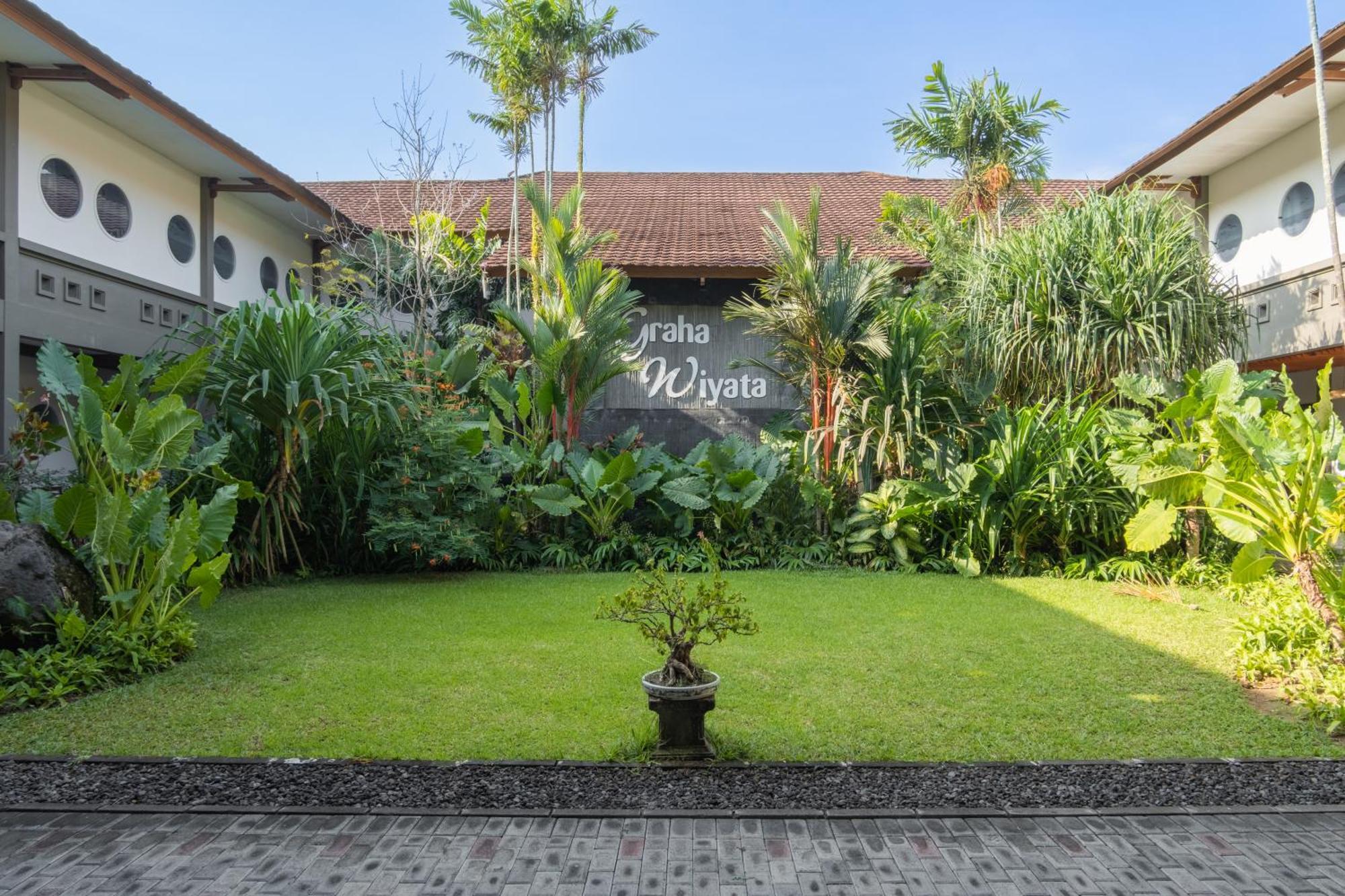 Graha Wiyata Hotel Tanah Lot  Exterior photo